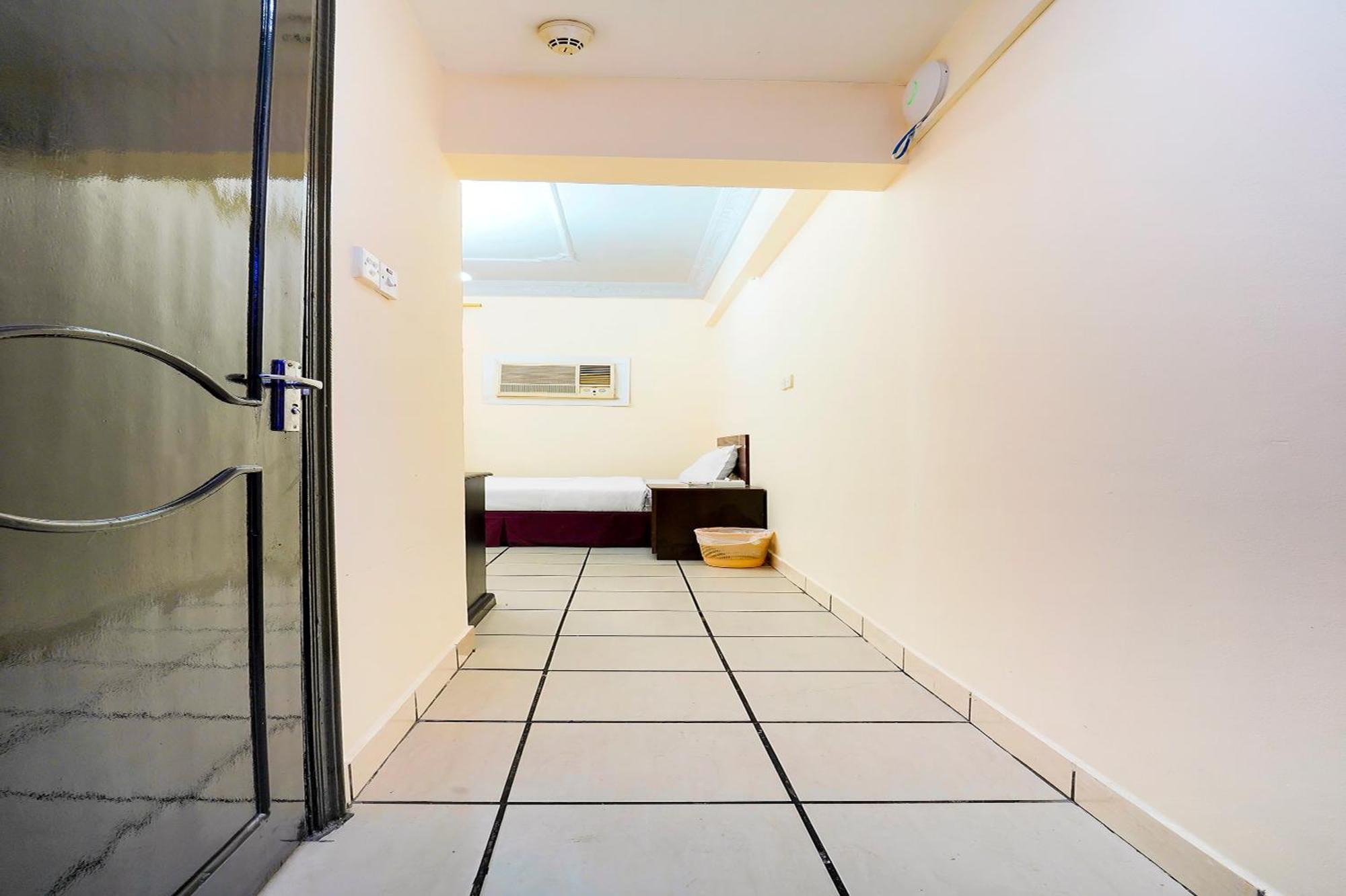 Oyo 124 Al Salam Palace Hotel マナーマ エクステリア 写真